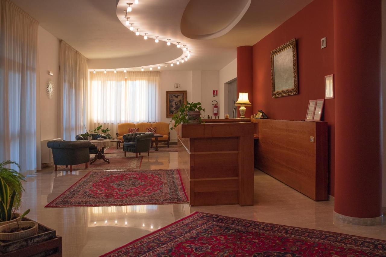 Ruggiero Park Hotel Vallo della Lucania Exterior photo